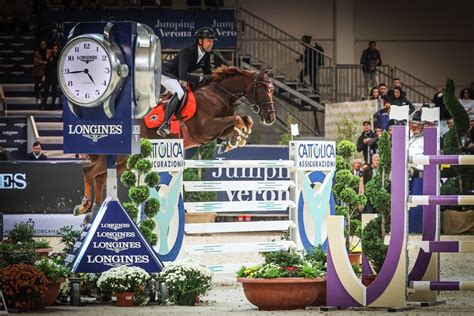 Hermes Ryan, the little French lion, wins Verona qualifier for .